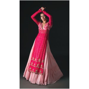 Pink Long Kurta with tiered skirt. (SC1009)