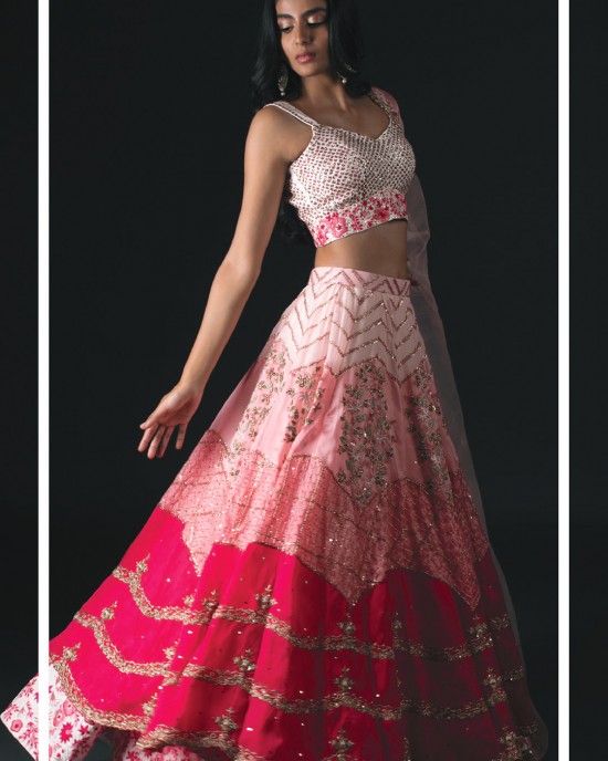 Off-White & Pink Double layered lehenga with an open edge and a dupatta. (SC1011) Off-White & Pink Double layered lehenga with an open edge and a dupatta. (SC1011)