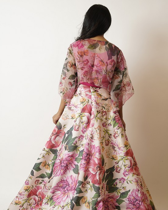 Pink Embellished crop top with bell sleeves paired with flaired skirt (SDH1007)
