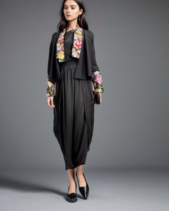 Black Crop Top & Bottom with Jacket(PP1012)
