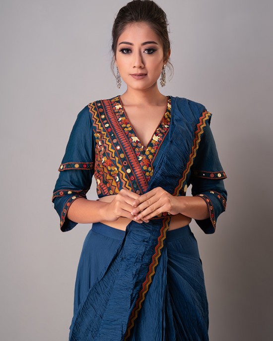 Prussian Blue Drape saree, Blouse paired with the Belt (REM1009)