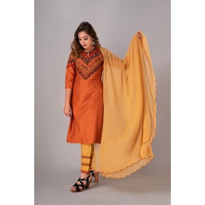 Staright kurta paired with pant & Dupatta (REM1007)